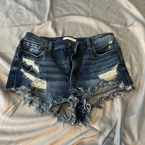 Eunina Lulu high rise cut off shortie